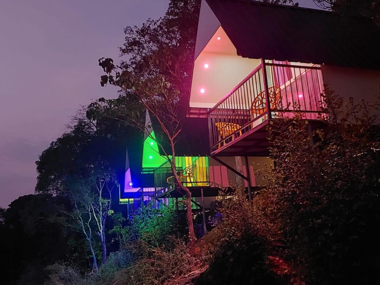 Rock Campers Hotel And Resort Chillithodu Kültér fotó