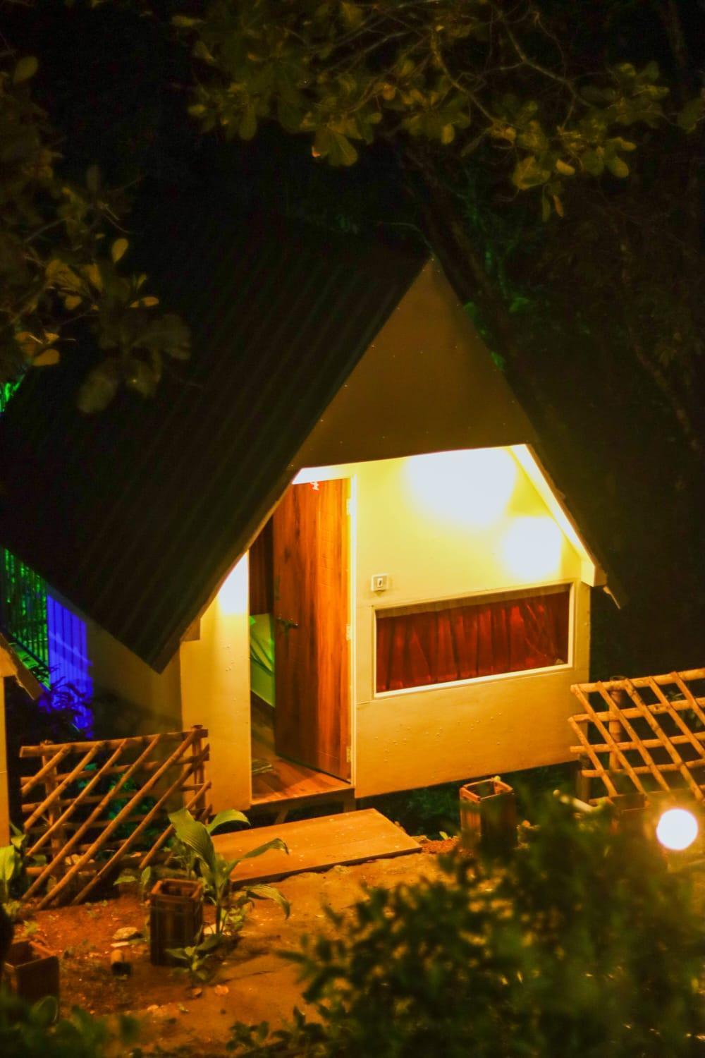 Rock Campers Hotel And Resort Chillithodu Kültér fotó